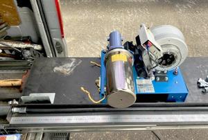 ホースの検尺ができる作業台